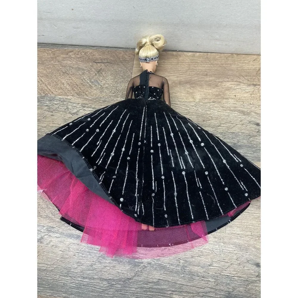 Barbie Special Edition 1998 Holiday Celebration Doll with Black Dress Mattel‎